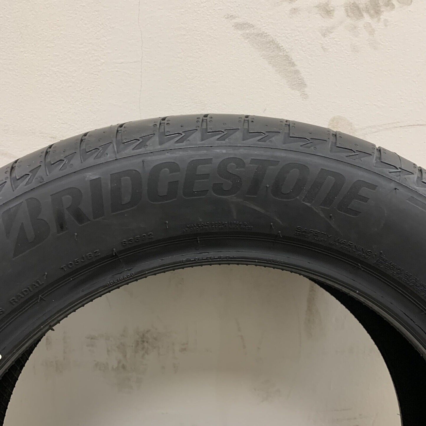 Pair Of Tyres 235/55 R18 100V Bridgestone Turanza T005 Full Tread