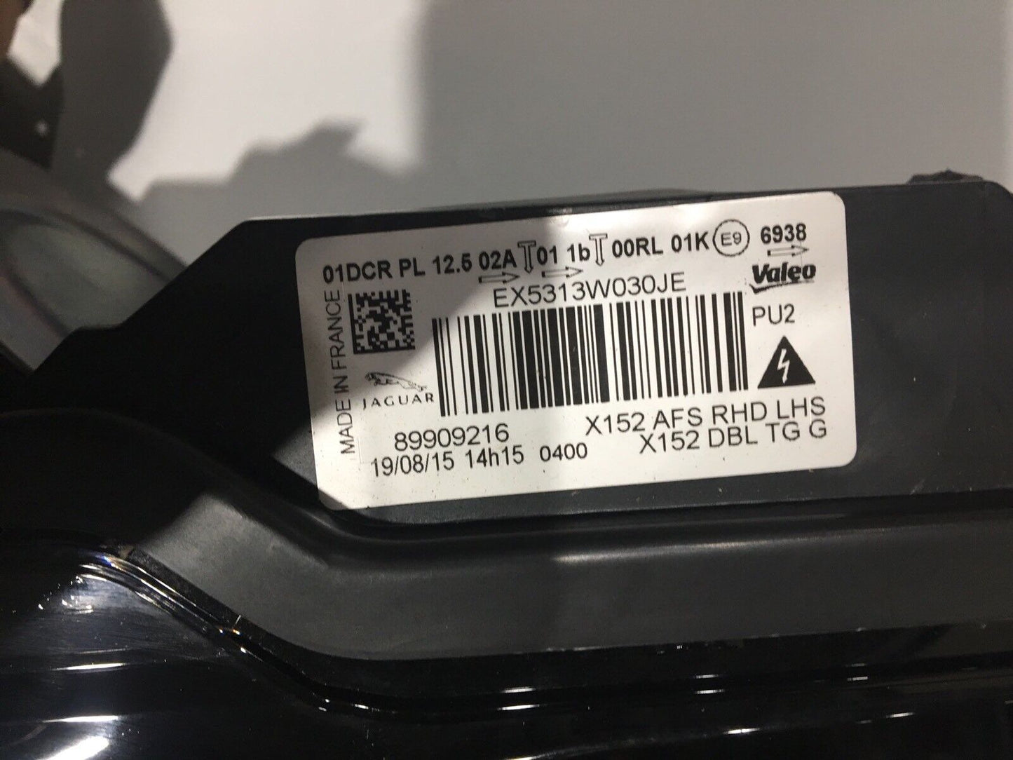 Genuine Jaguar F type AFS RHD Black Headlight LH UK Spec T2R18053