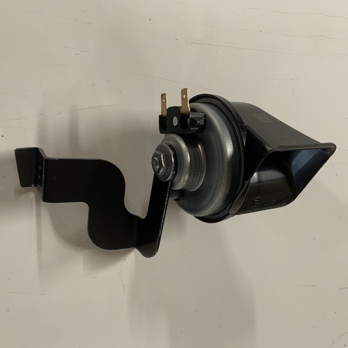 NEW GENUINE NISSAN QASHQAI J11 LOW TONE HORN 25620HV01A