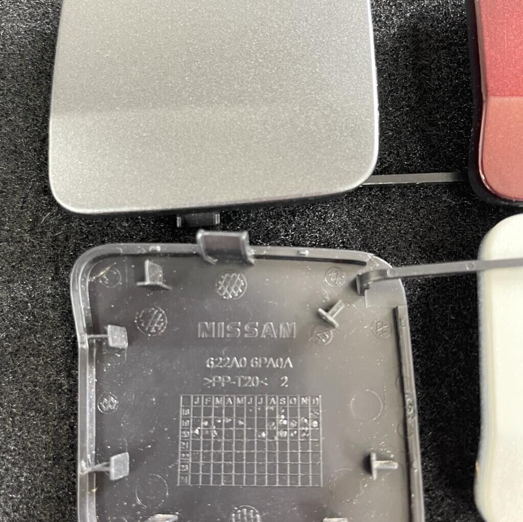 GENUINE NISSAN JUKE FRONT TOWING EYE HOOK COVER F16 2019 -2022 622a06pa0a