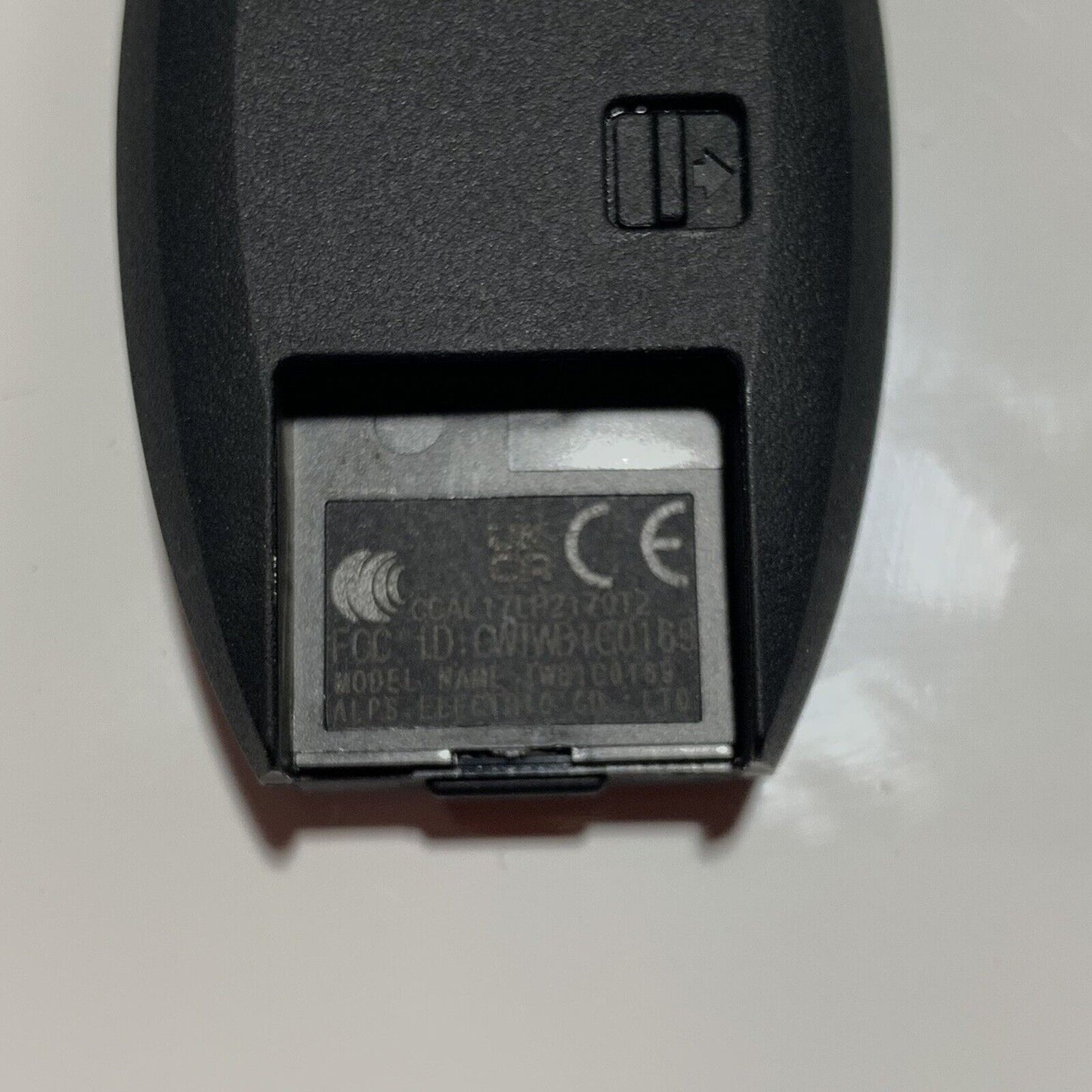 New Genuine Nissan Leaf Remote Key Keyless Remote Entry 3 Button 285E35SA0D
