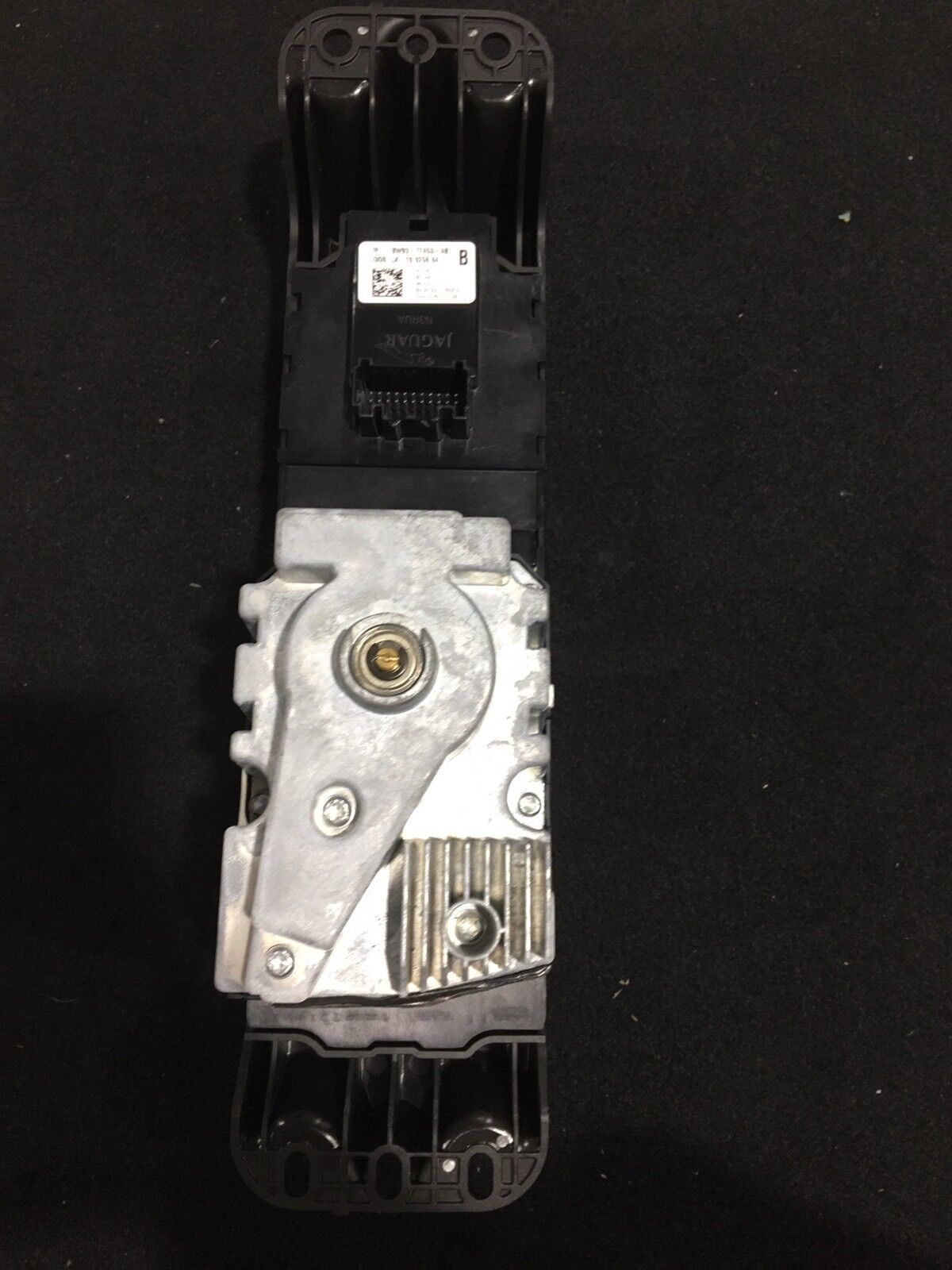 NEW GENUINE JAGUAR XJ Gsm Module Gear Selector C2D17959 3L Petrol super Charged