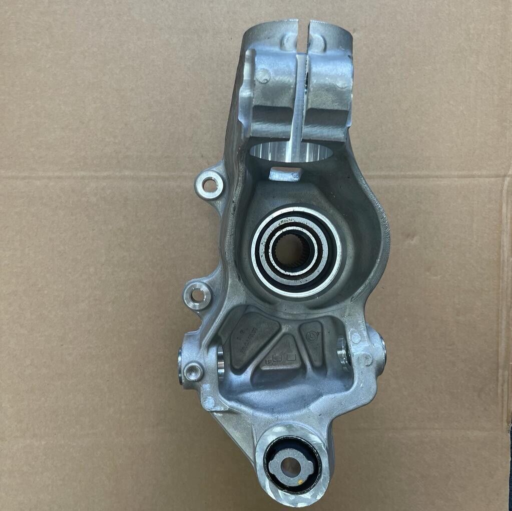 GENUINE RANGE ROVER EVOQUE LH REAR KNUCKLE HUB NEAR SIDE Lr098368 Lr024427