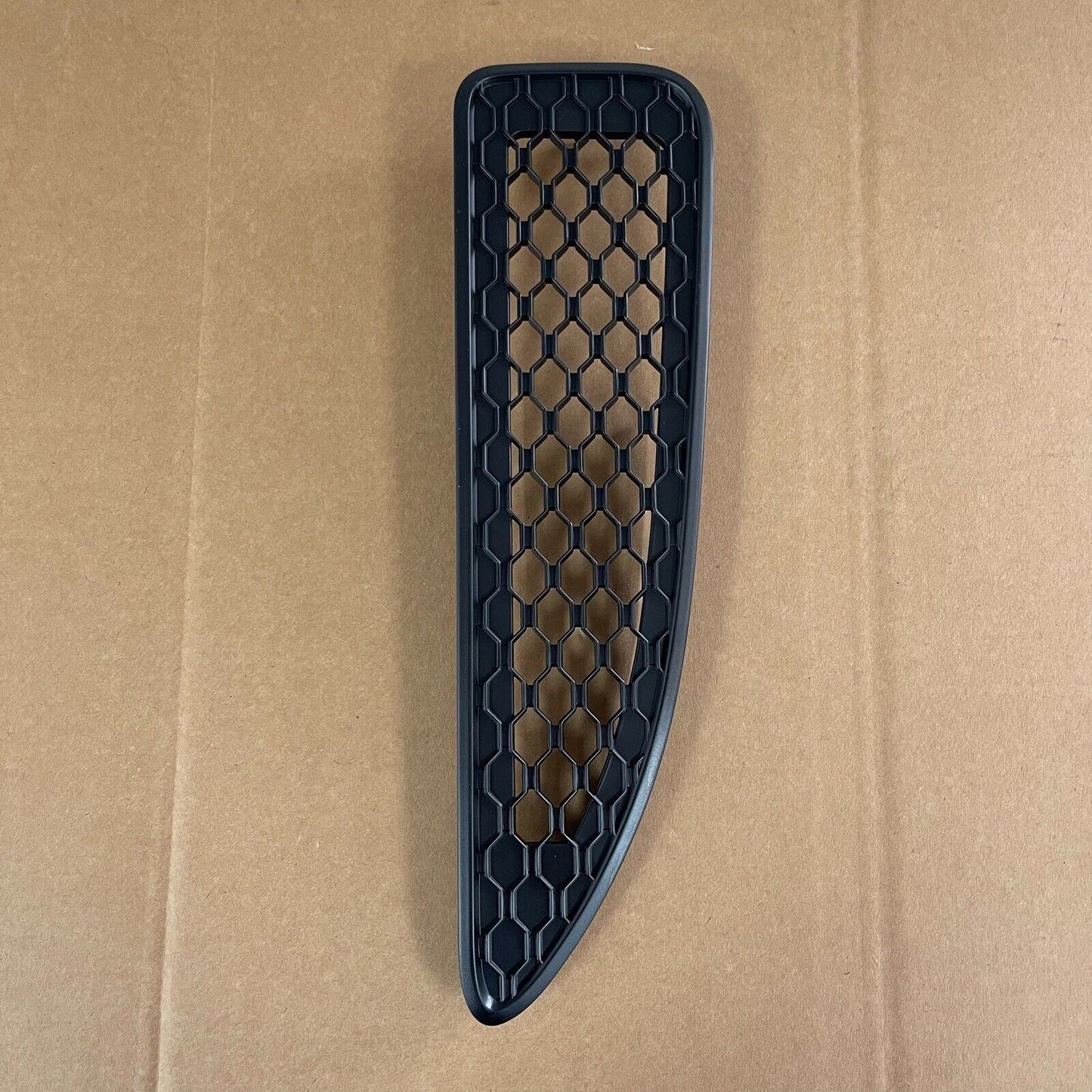 *BRAND NEW* Genuine JAGUAR F type Left Hand Matt Black Bonnet VENT N/S T2R9766