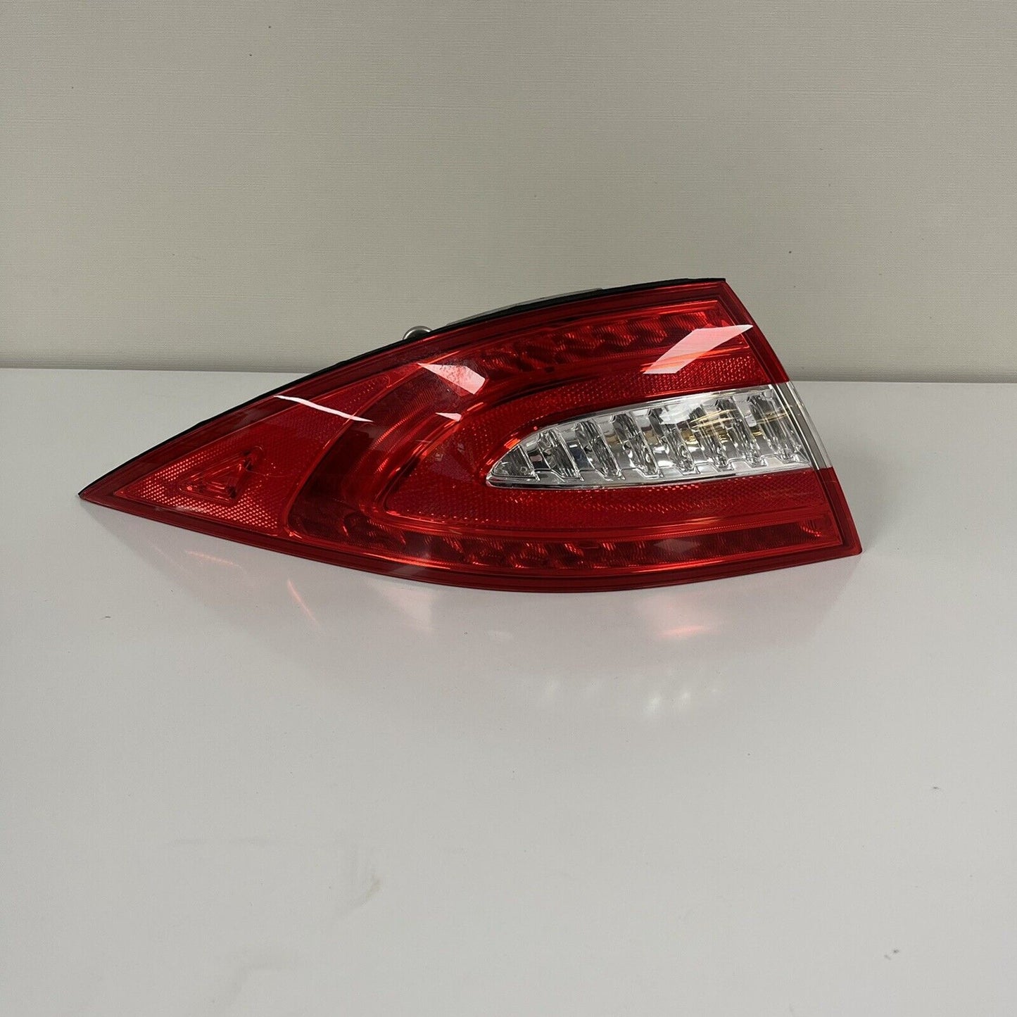Genuine Jaguar XK Xkr Near Side Left Hand Rear LED Light