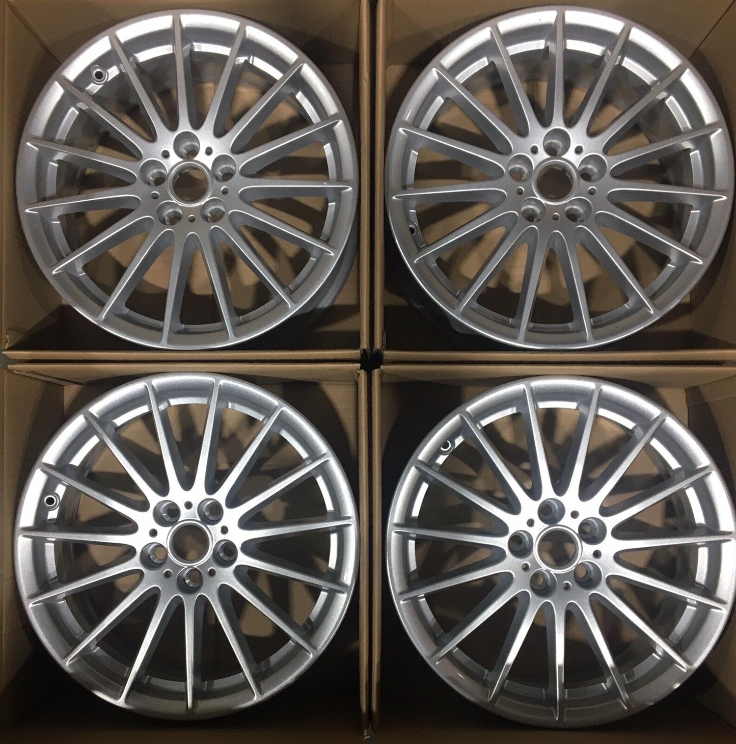 Set Of 4 Ford 18” Alloy Wheels