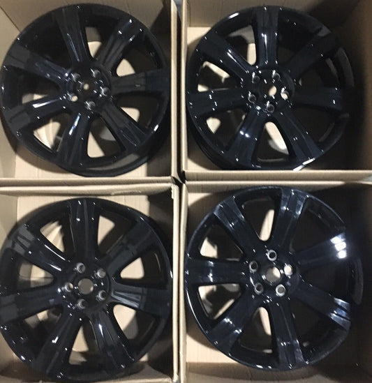 Set Of Range Rover L494 21" Silver Alloy Style 2 Gloss Black LR052489
