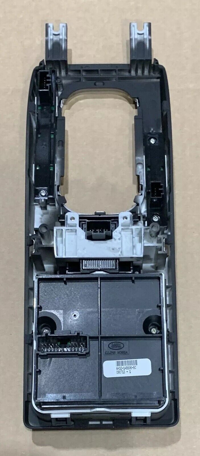 Range Rover Sport Switch Panel With Continuous Variable Damping LR015364