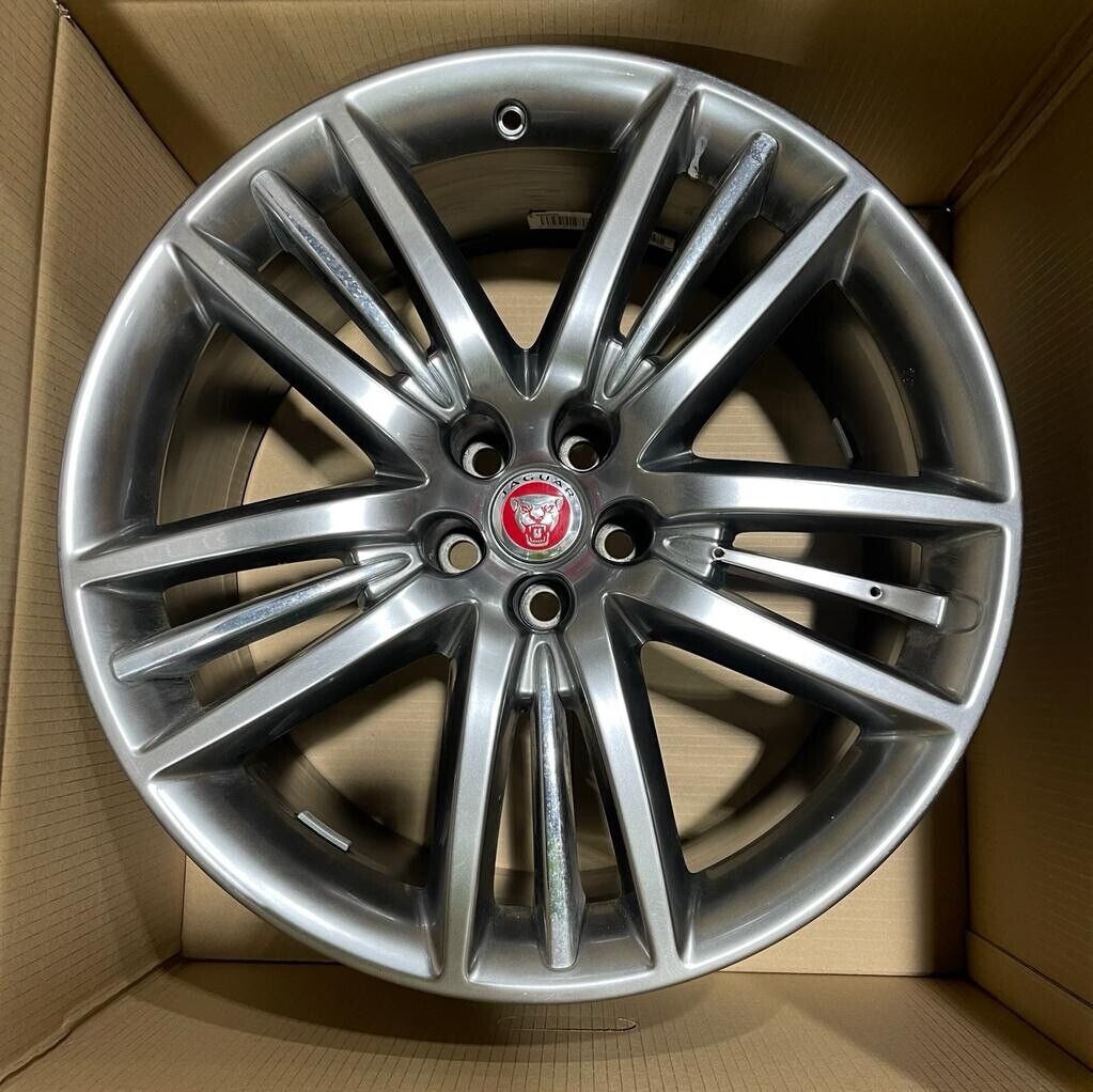 Genuine Jaguar XK Xkr 20" Rear Selena Alloy Wheel 9.5j X 20 26 C2P17788