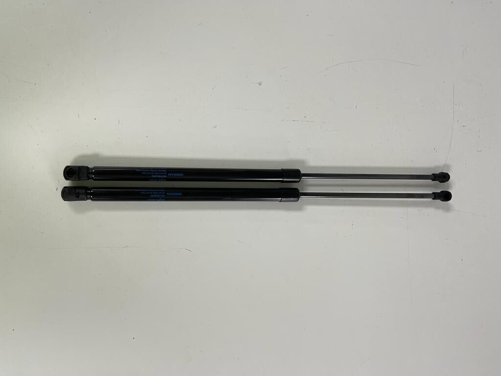 New Genuine Nissan Rear Boot Tailgate Gas Struts Pair 90450 4EA0A