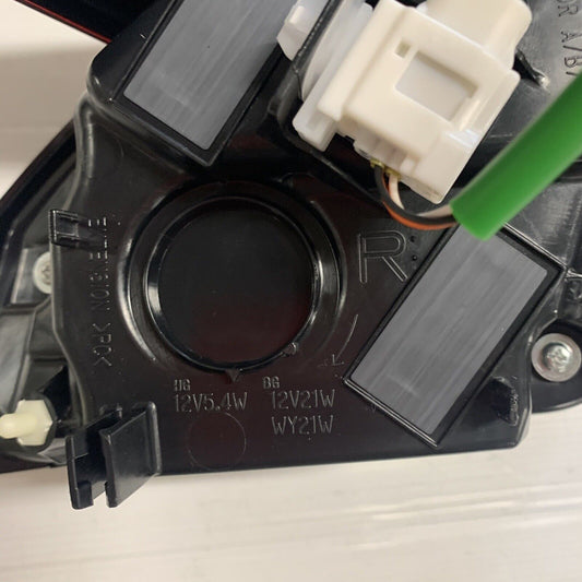 Genuine Nissan Qashqai J12 Off Side Right Hand Rear Drivers LED  Light