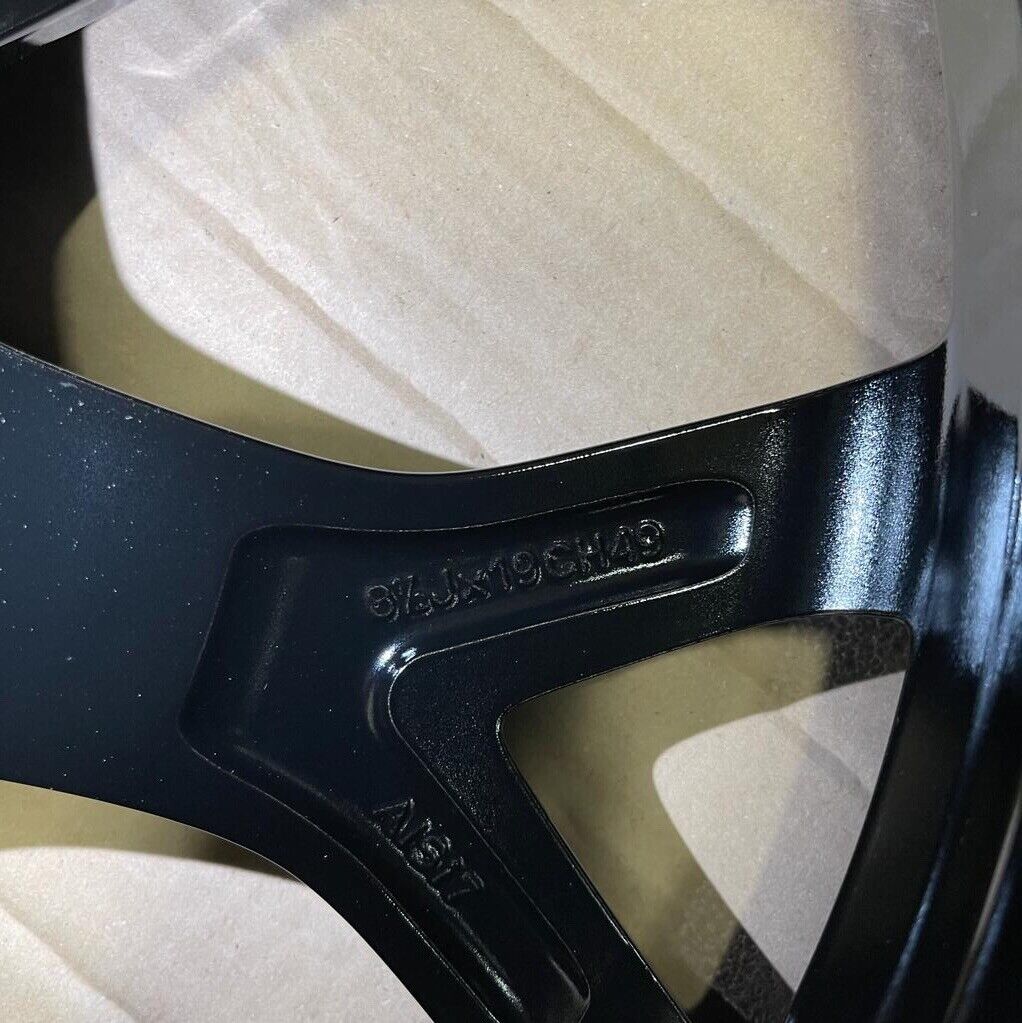 Jaguar F Type Alloy Wheel Centrifuge Black 8.5Jx19ch 49 T2r4750 Ex53-1007-jaa