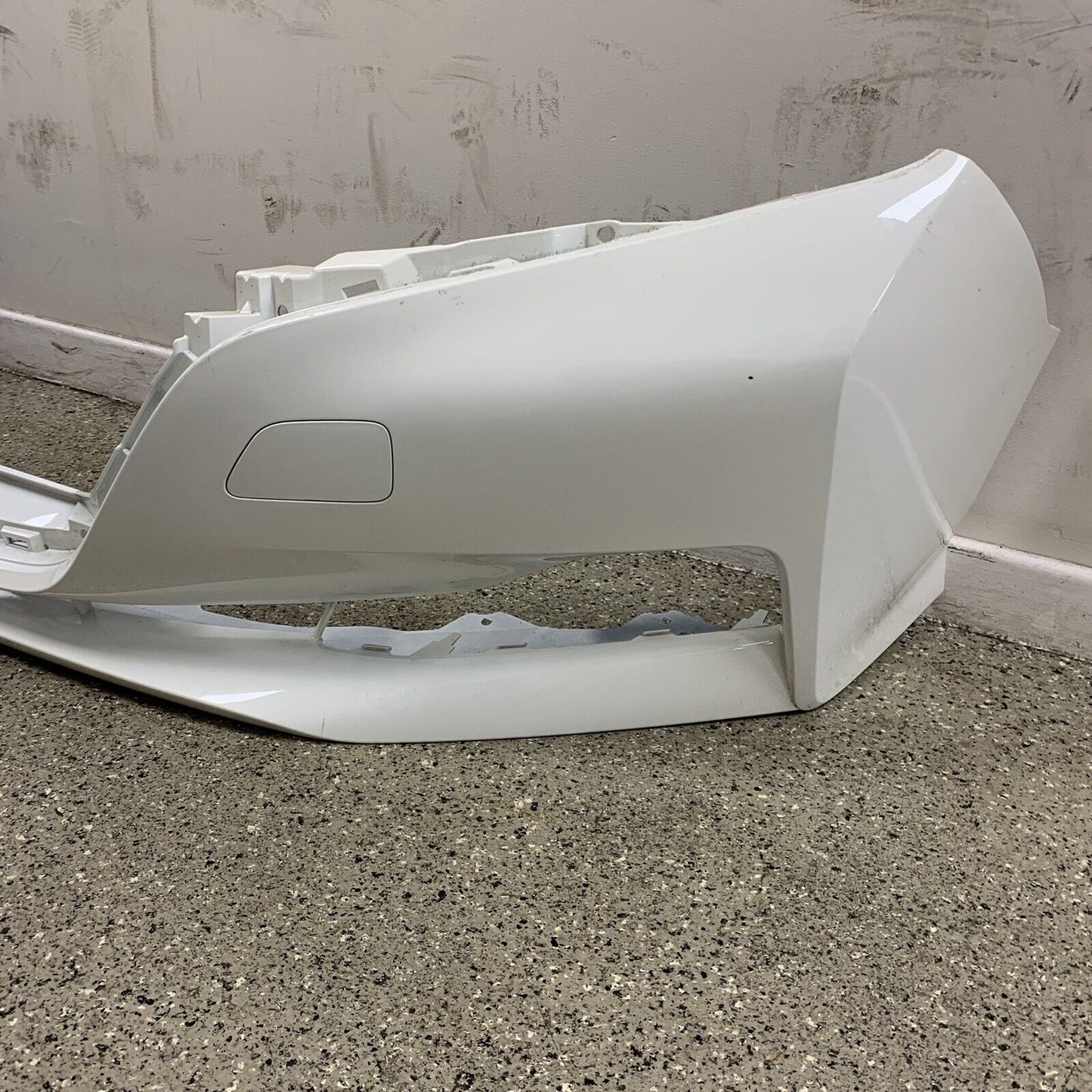 GENUINE NISSAN LEAF FRONT BUMPER