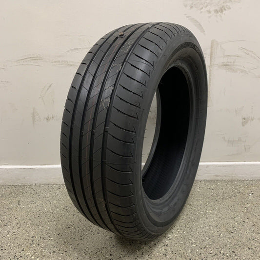 235/55 R18 100V Bridgestone Turanza T005 Full Tread