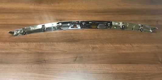 Jaguar XF 2012 Chrome Boot Trim C2Z30925 C2Z30926 8x2313550