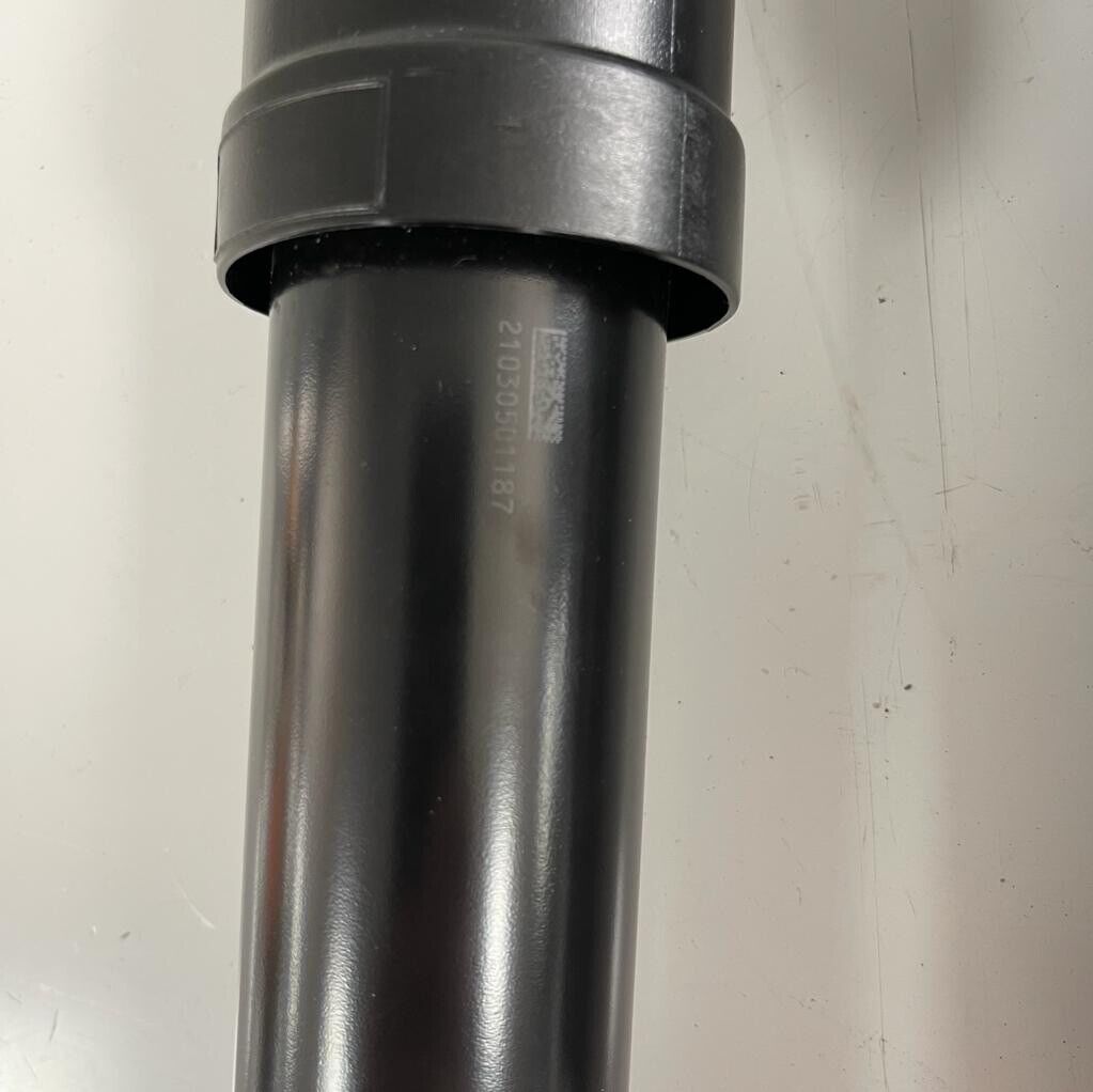 New Pair Genuine Nissan Qashqai Rear Shocks 56210 HV03A