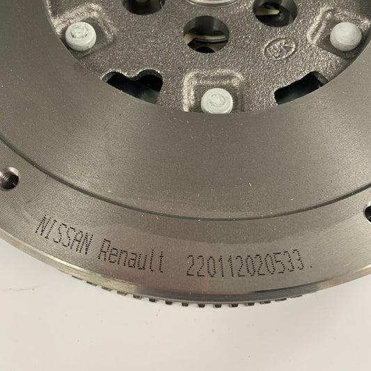 NEW GENUINE RENAULT DUAL MASS FLY WHEEL  1.6DIG-T 12310 4bbob