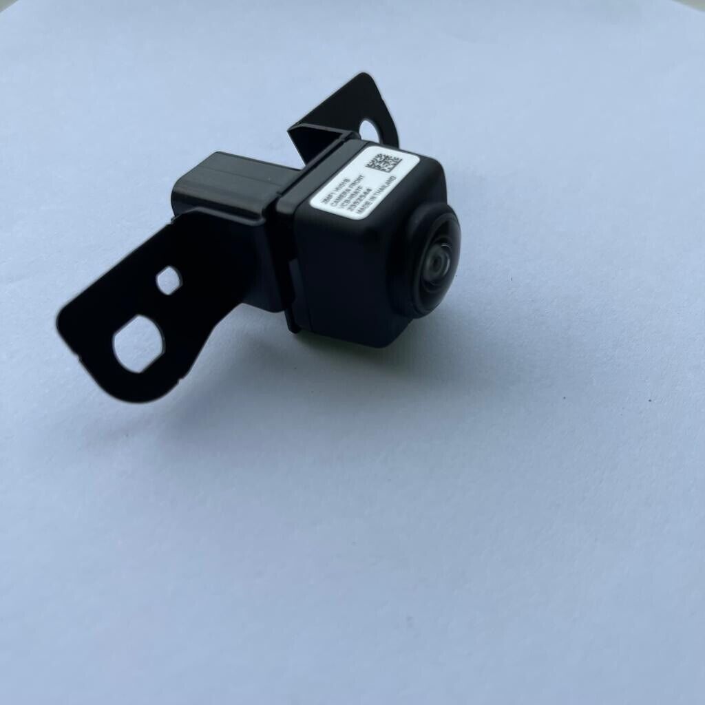 New Genuine 2021 Nissan Qashqai J11 Front Parking Assist  Camera Lens 284F1HV01B