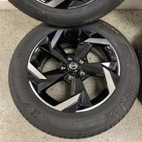 Genuine Set Of Nissan Juke  17” Alloy Wheels and Tyres