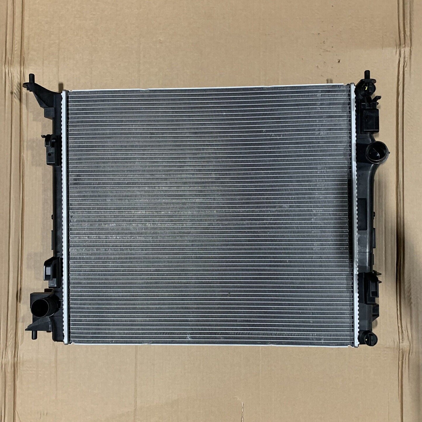 New Genuine Nissan Qashqai J11 Water Radiator Water 214104EB0B