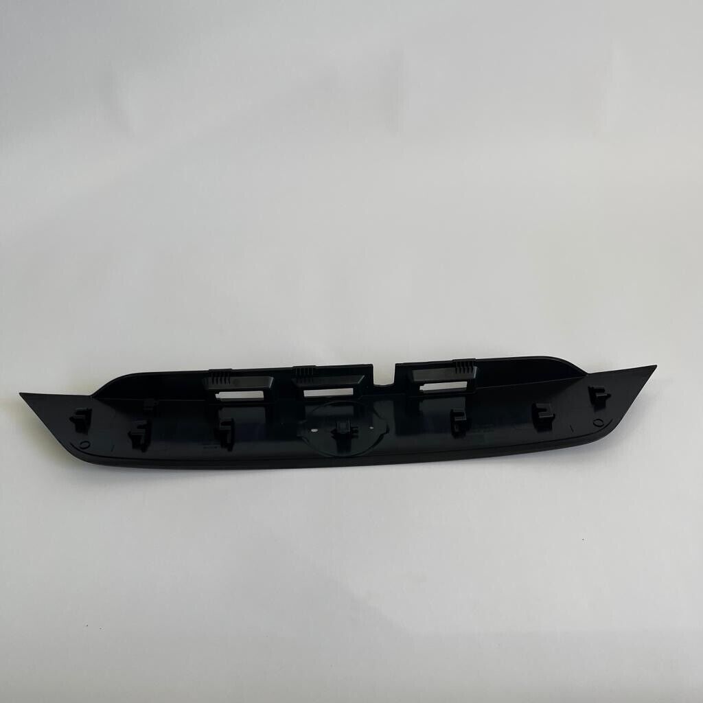 New Genuine 2015 Nissan Qashqai Tailgate Boot Handle Trim Cover