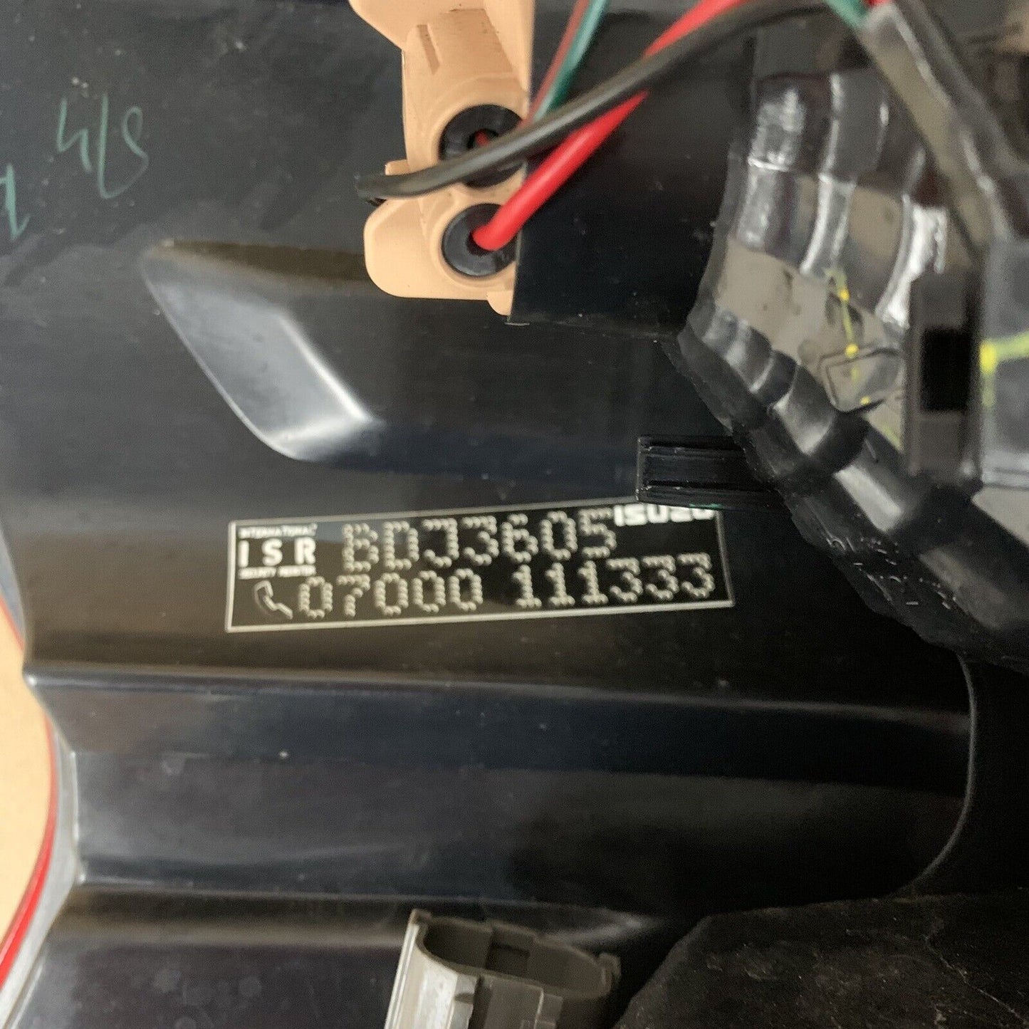 Genuine Isuzu D Max Right Rear Lamp Unit OSR Driver Side