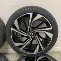 Genuine Set Of Nissan Qashqai 20" Alloy Wheels and Tyres