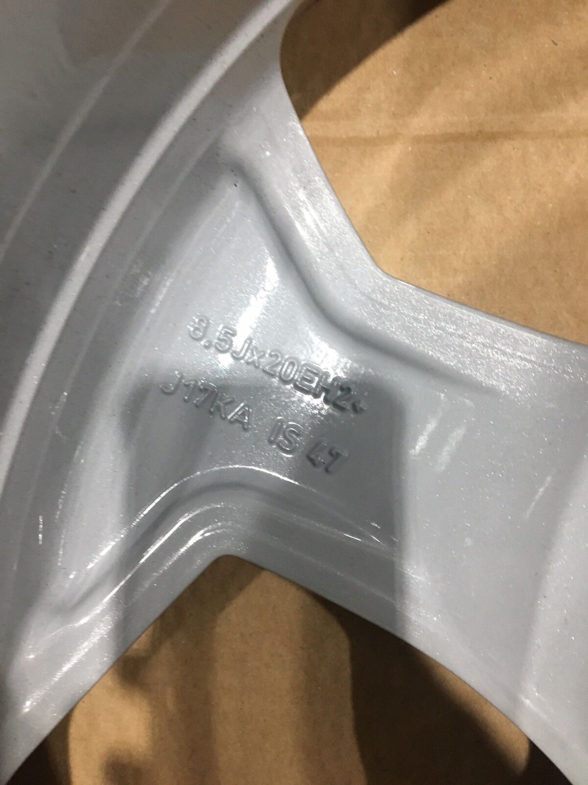 Genuine Range Rover Sport 20" Silver Thong alloy 8.5Jx20 47 LR099135