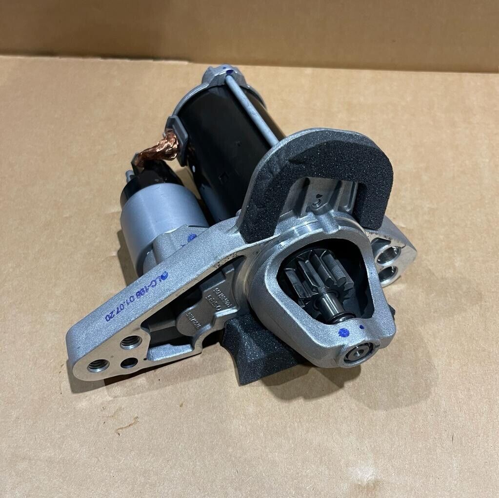 New Genuine Nissan  Starter Motor F16 233006UB0B