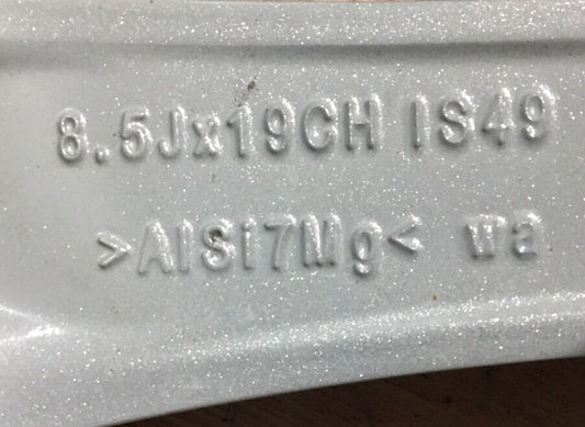 Genuine Jaguar F-type Front Alloy Wheel Volution 8.5Jx19ch 49 Front T2r14419