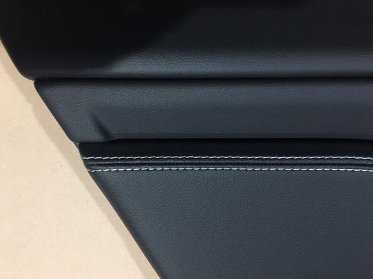 Jaguar Fpace Rear Door Card LH Leather, Cream Stitch LED DG2