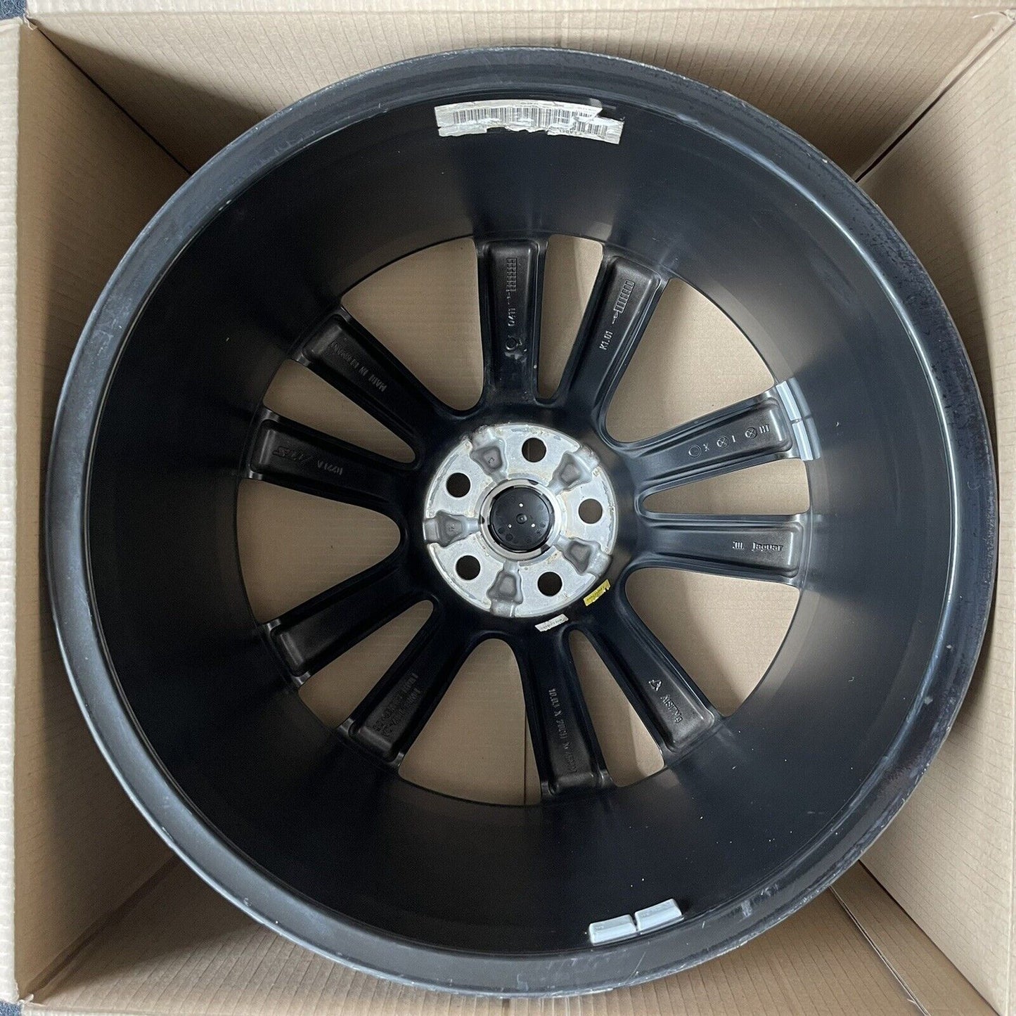 Genuine Jaguar 20" XJ351 Venom Alloy Wheel Grey & Diamond Cut 10jx20 Offset 46mm