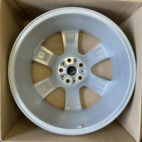 Jaguar XE 18" Front Arm Alloy Wheel Silver 7.5jx18ch 46 T4n1676 Gx73-1007-da