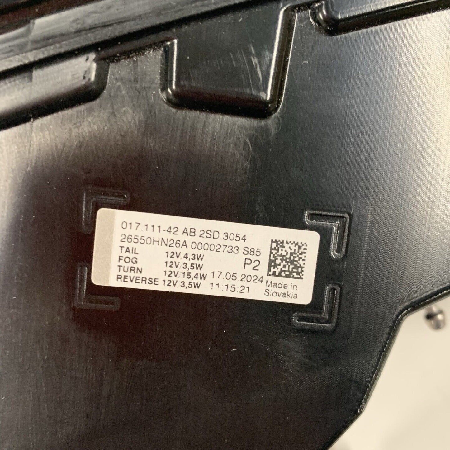 Genuine Nissan Qashqai J12 Off Side Right Hand Rear Tailgate Light 26550HN26A