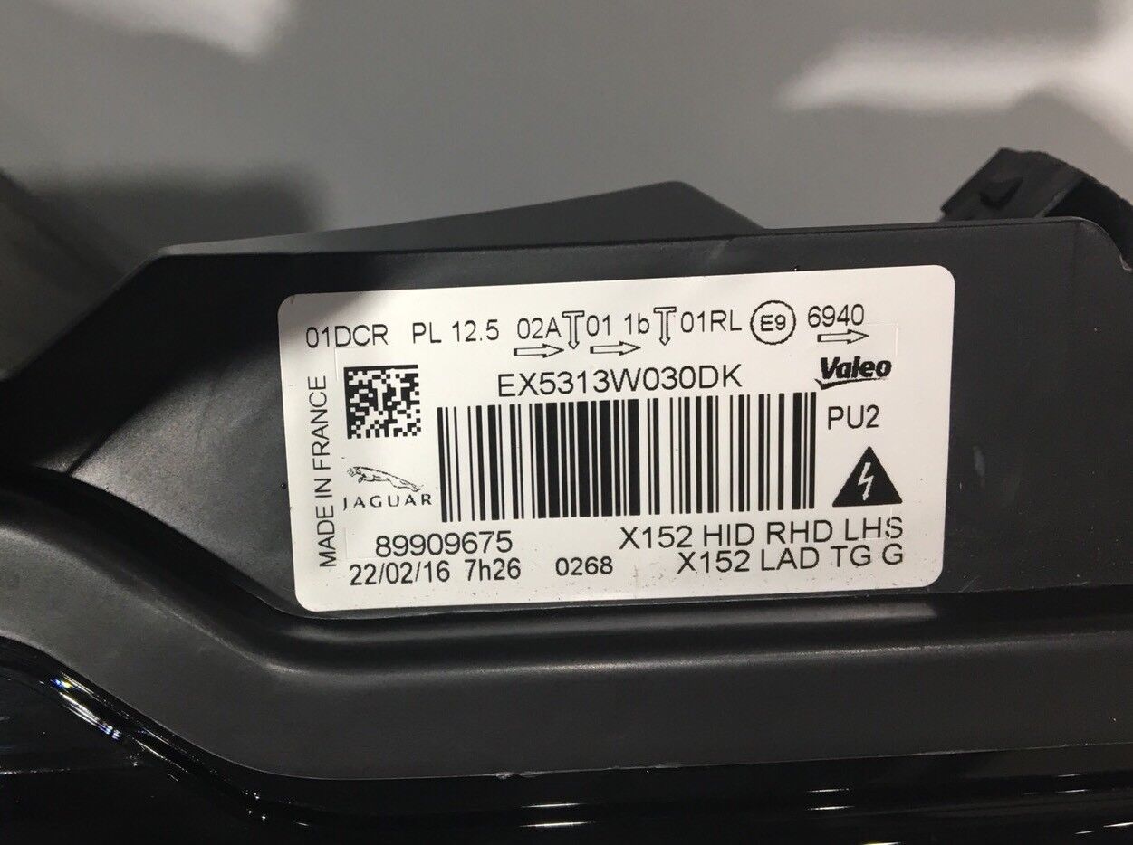 Genuine Jaguar F type HID RHD Chrome Headlight LH UK Spec T2R18048