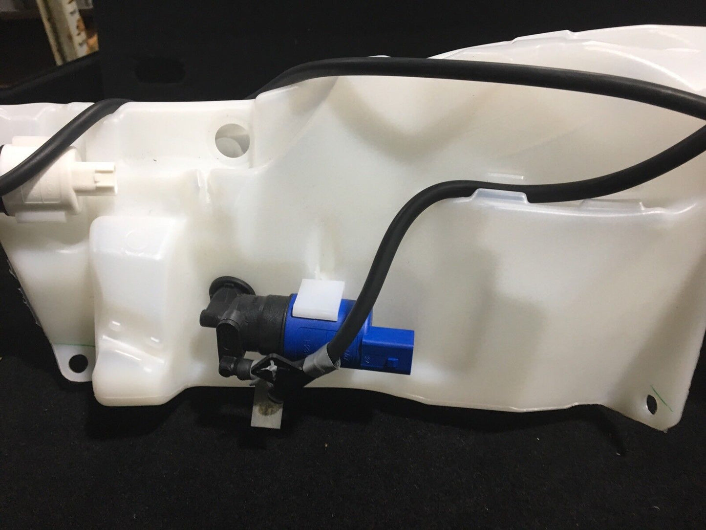 Jaguar Fpace Windscreen Washer Water Bottle T4H9260