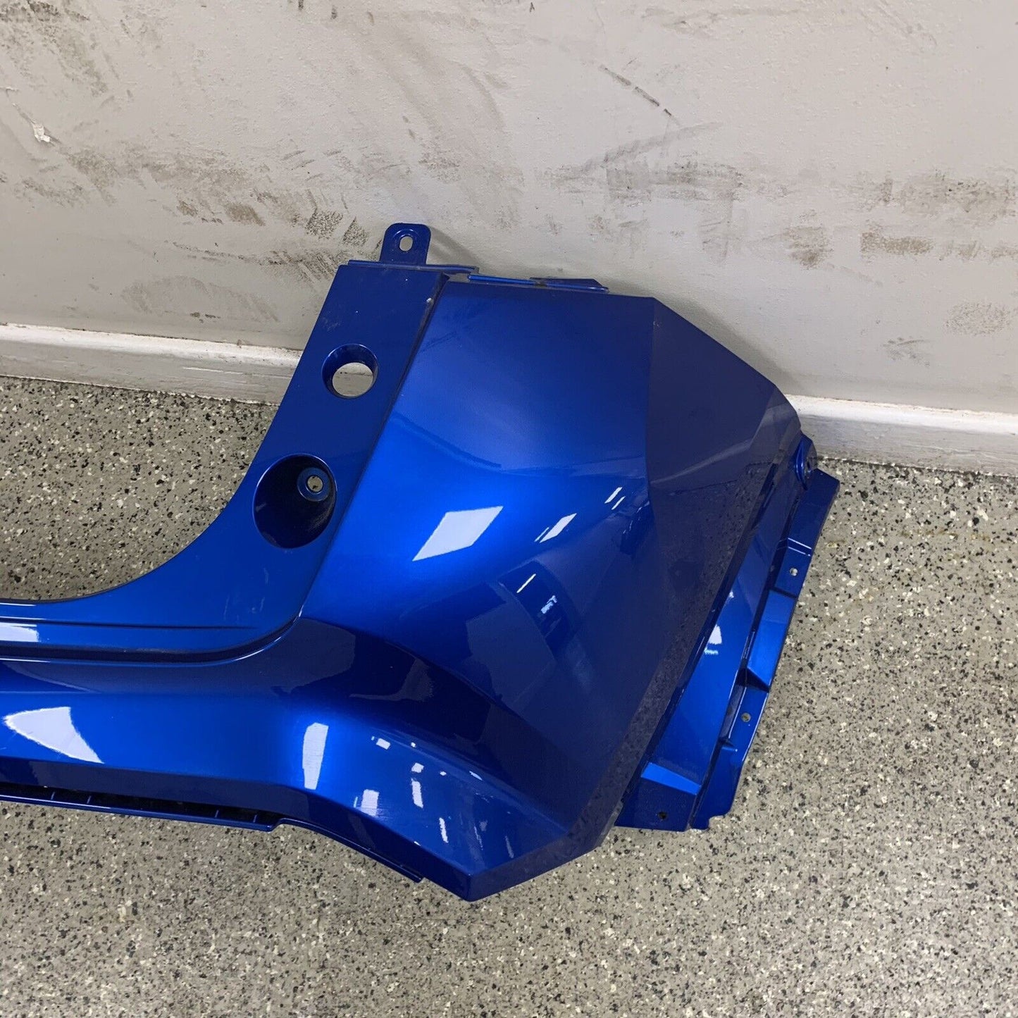 GENUINE BLUE NISSAN JUKE F16 SHAPE REAR BUMPER