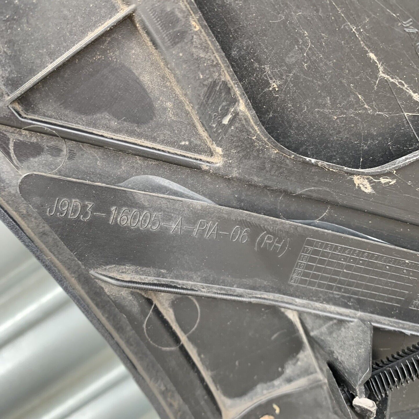 Genuine Jaguar I Pace Right Drivers Side  Wing OS Front Wing J9d316005a