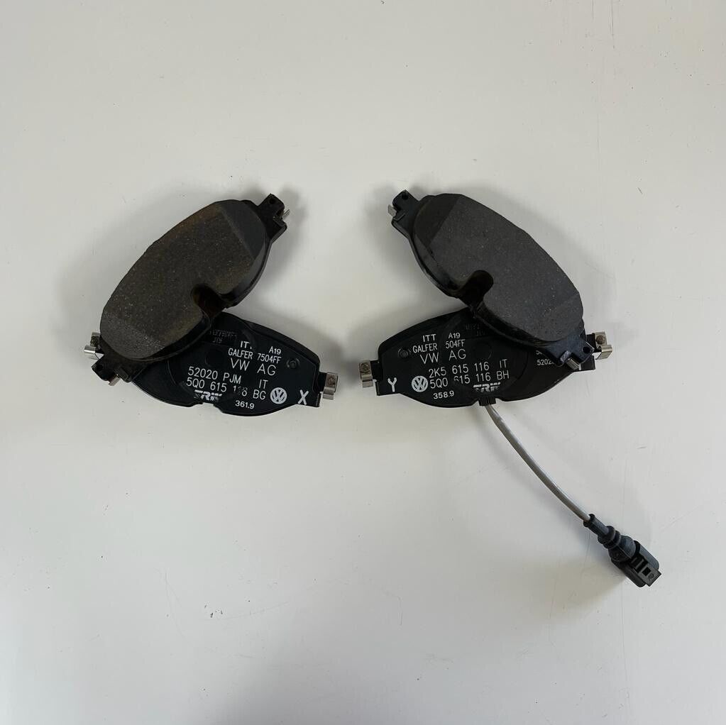 Genuine VW Volkswagen Tiguan Set Front Brake Pads 8v0698151