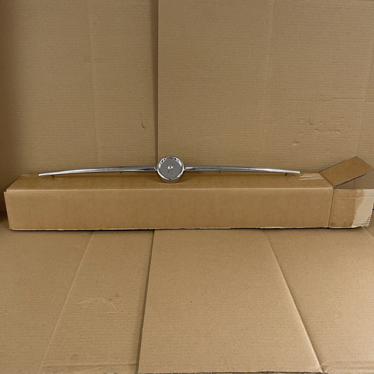 Genuine  JAGUAR XK XKR  X150 Front Upper Chrome Grille Trim Molding 6w8317d749ac