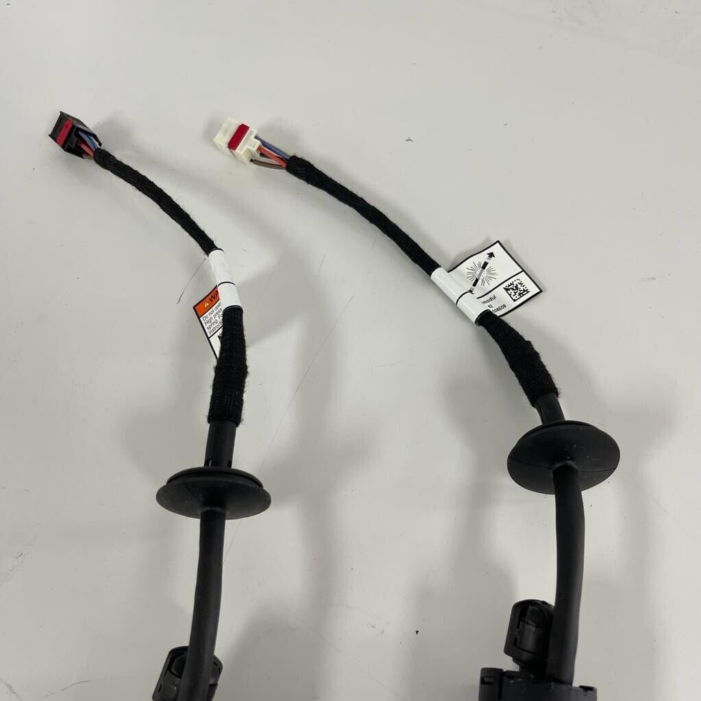 Pair Genuine 2020 Discovery 5 Powered Tailgate Strut Hand Free LR178877 LR178876