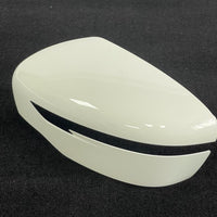 Genuine 2017 Nissan Qashqai Left Hand Near Side Solid White Door Mirror Cover