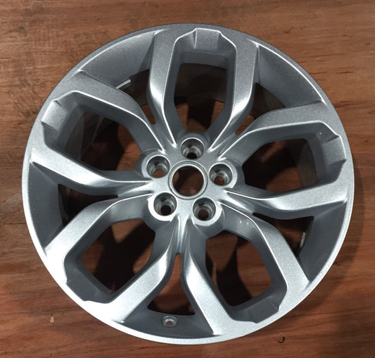Discovery Sport L550 19" Silver Alloy Wheel Style 521 8Jx19CH Off 45