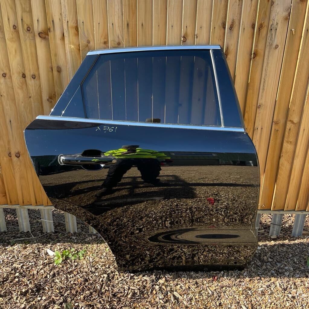 Genuine Jaguar F Pace X761 Off Side Right Hand Rear Door Ultimate Black Pel