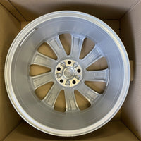 Genuine Discovery Sport 18" Alloy Wheel 8jx18ch 45 Off Silver Fk72-1007-bc