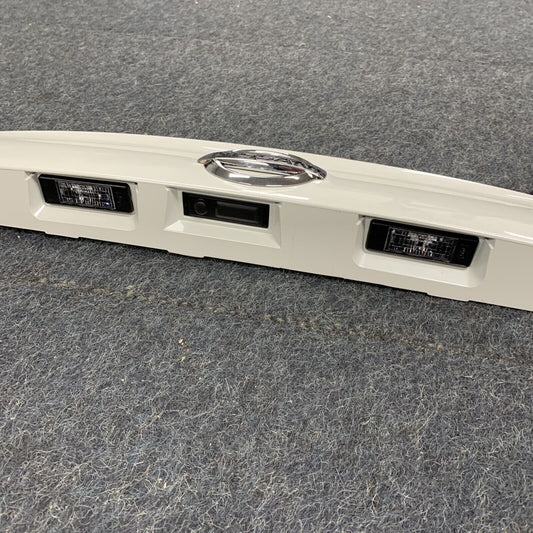 New Genuine White Nissan Qashqai Tailgate Boot Button Handle Trim Cover