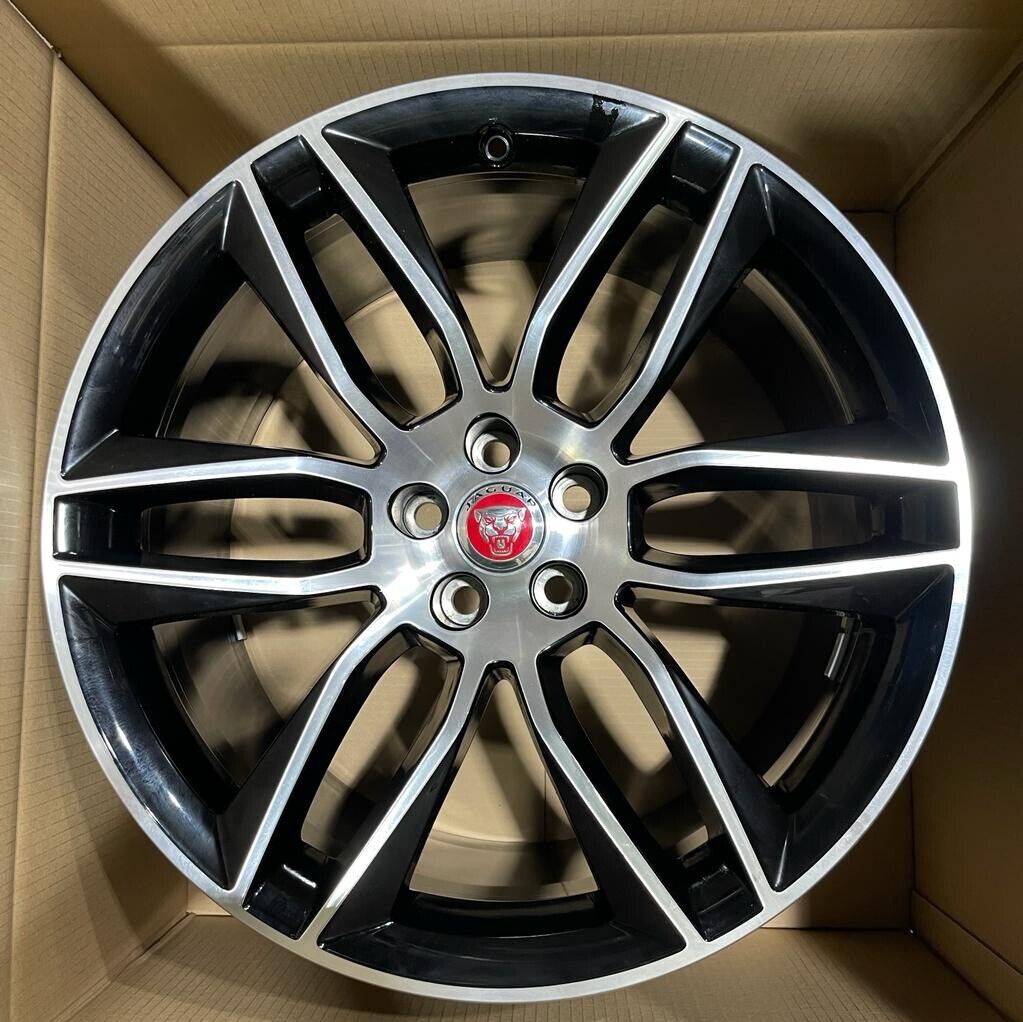 Genuine Jaguar F Type Gyrodone Alloy Wheel 10.5Jx20ch 55 T2R12015