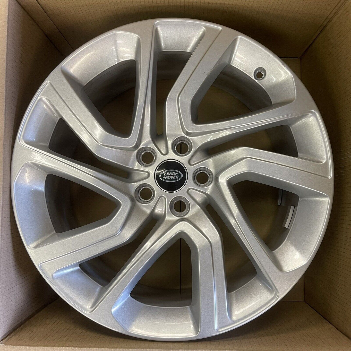 Genuine Range Rover 21” Alloy Wheel  Sparkle Silver Jk62-1007-ba