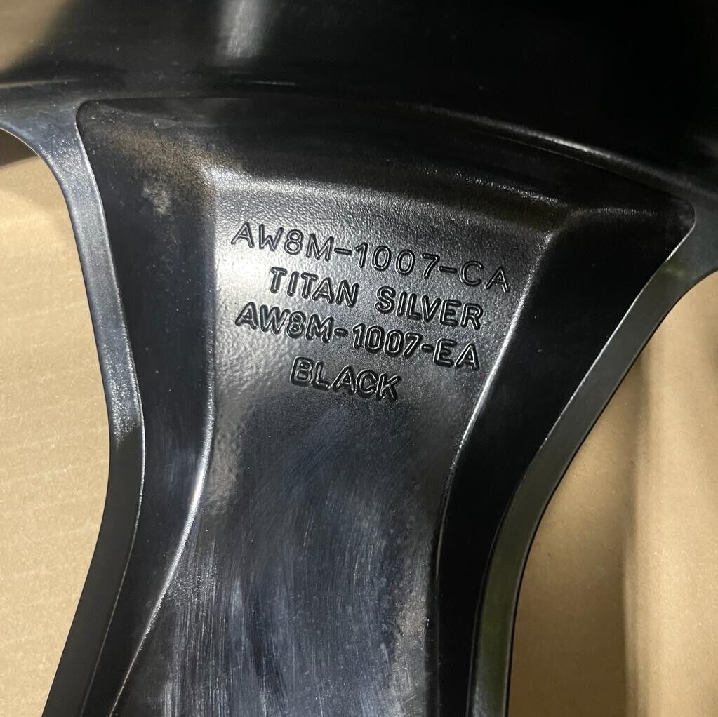 Genuine Jaguar XK Xkr 20" Rear Black  Takoba Alloy Wheel 9.5j X 20 46 Aw8m1007ea