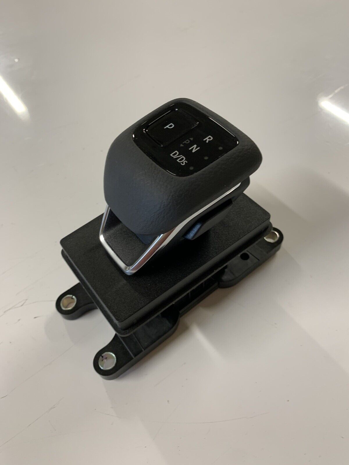 Genuine New Nissan 34901 6RA0B Automatic Gear Selector GSM